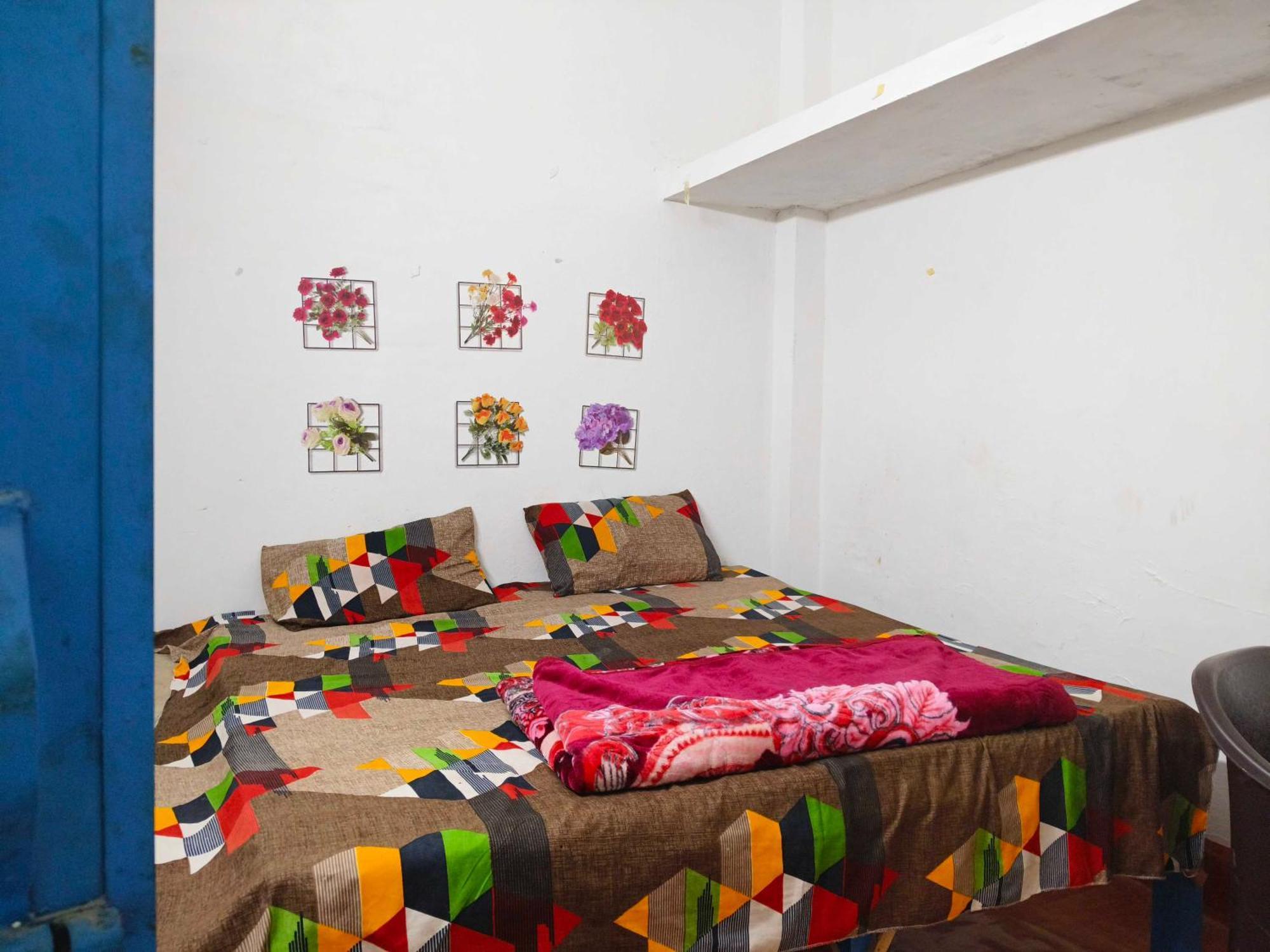 Hotel O Dheeraj Residency Bela Pratapgarh Eksteriør billede