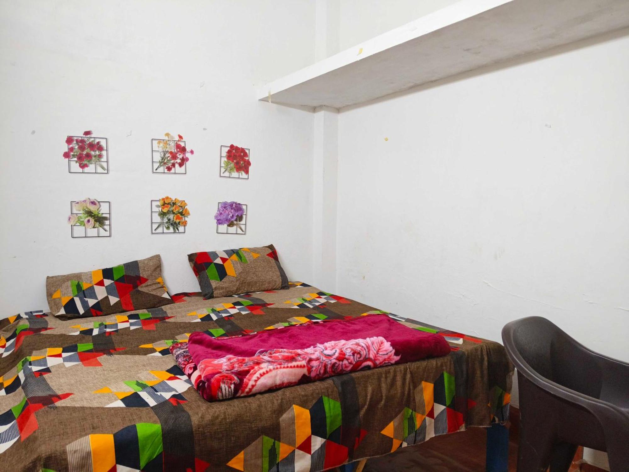 Hotel O Dheeraj Residency Bela Pratapgarh Eksteriør billede